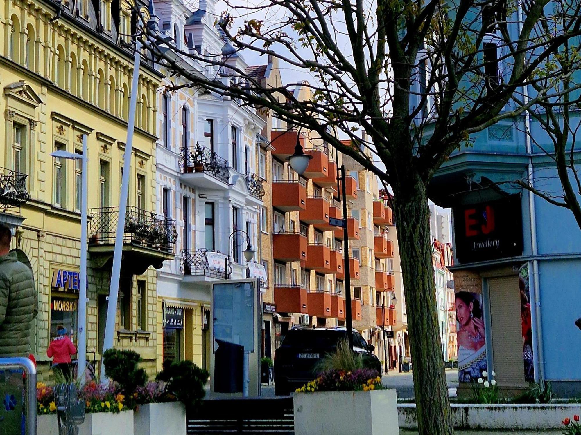 Apartament Trzy Pomosty Villa Mistral Świnoujście Exterior foto